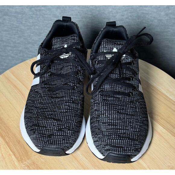 Adidas Kids Unisex Swift Run 22 Jr Size 4.5 School Athletic Casual Streetwear - Picture 2 of 7